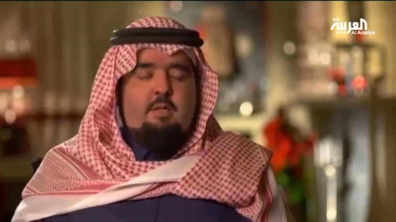 بالفيديو...ماذا فعل الأمير عبدالعزيز بن فهد لحظة هطول الأمطار
