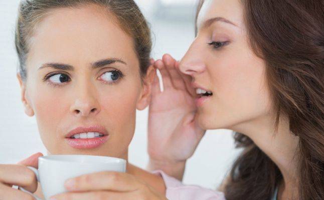 جملة واحدة كفيلة بإيقاف الثرثرة وحماية نفسك من التورط بها!