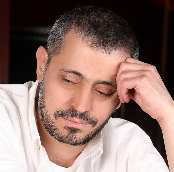 بالفيديو: بعد 15 عاماً.. أبو وديع يعود لمصر وهذه رسالته
