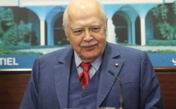 عصام فارس الاول باصوات المسيحيين والمسلمين