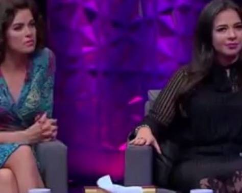 بالفيديو - يسرا اللوزي تفاجئ الجميع بصوتها.. وايمي تغني وتردد "أنا لادغة"!