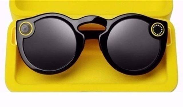 سناب شات تطلق نظارتها للفيديو بمتجرها الإلكتروني