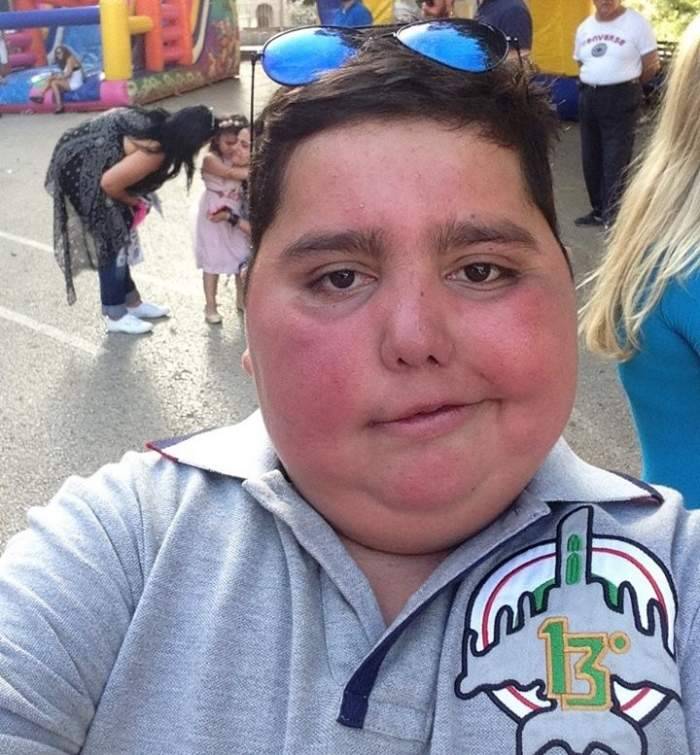 بالفيديو: عقابٌ مثير للاهتمام لمارون بعد أن شتم مدرسته على مواقع التواصل