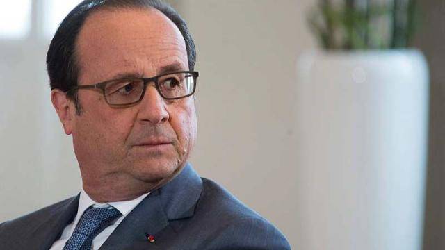 أكثر من 150 برلمانيا فرنسيا يناشدون هولاند الاعتراف بدولة فلسطين