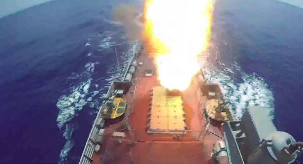 فرقاطة روسية مزودة بكاليبر "المجنحة" في طريقها إلى سوريا