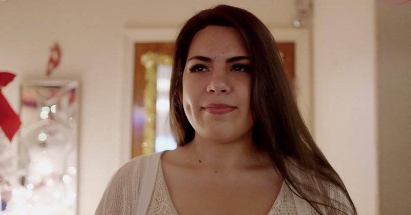 فتاة جامعية تعرض عذريتها للبيع لـ"إصلاح ما تريد إصلاحه"