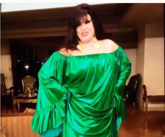 بالفيديو.. فيفي عبده تهنّئ شيرين على طريقتها!