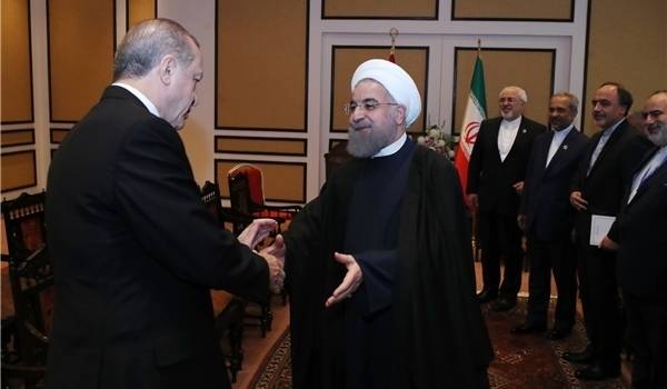 محادثات بين روحاني واردوغان على هامش قمة «ايكو»