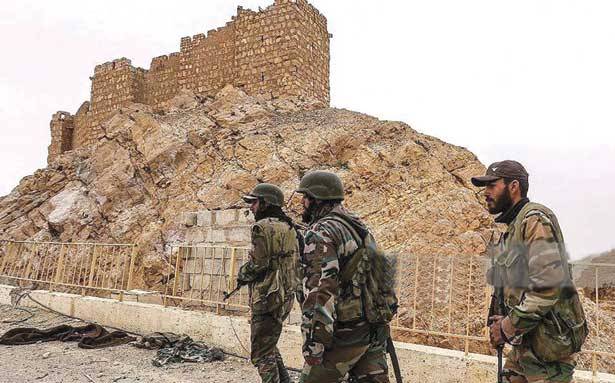 الجيش السوري وحلفاؤه يسيطرون على قلعة تدمر