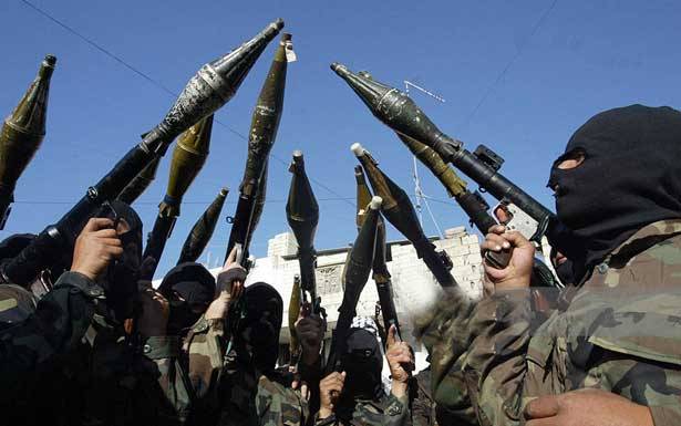 المسلّحون في عين الحلوة استعملوا اسلوب «داعش»
