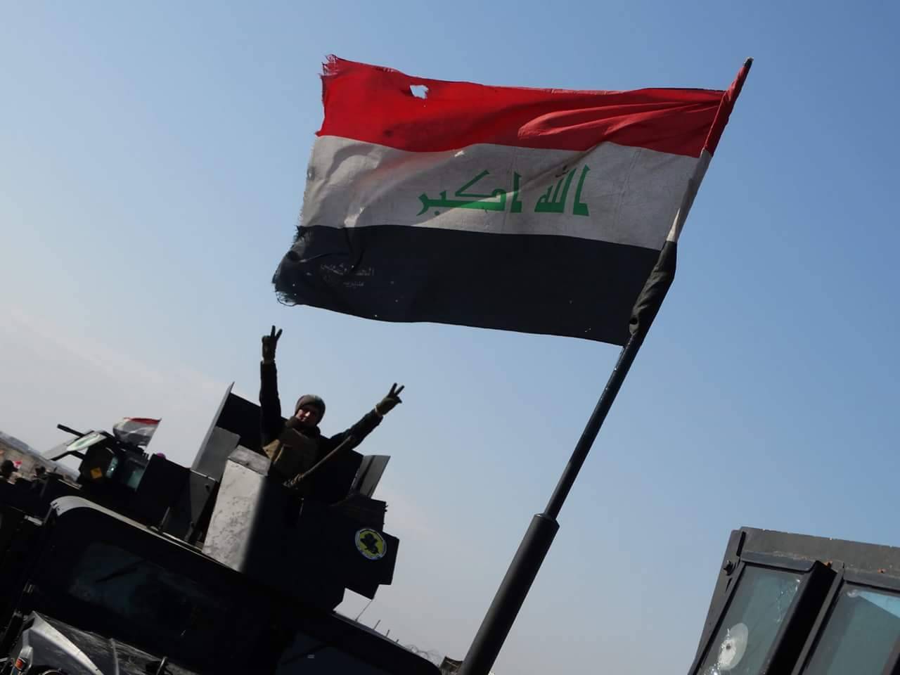 الجيش العراقي يسيطر على طريق يربط الموصل بتلعفر