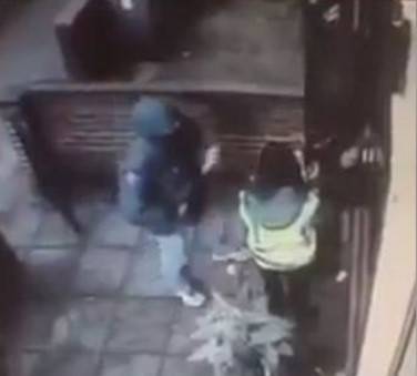 اعتداء وانتحال صفة..هذه حقيقة الفيديو المتداول