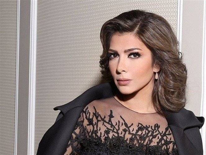بالصورة - بعد نجوى كرم.. الموت يُفجع أصالة!