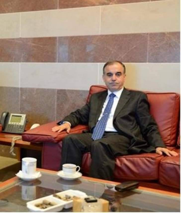 الافراج عن امين صندوق بلدية قبعيت