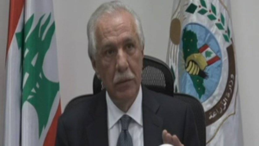 زعيتر يرد على غلوريا ابي زيد: الموضوع لن يمر الا بالقانون