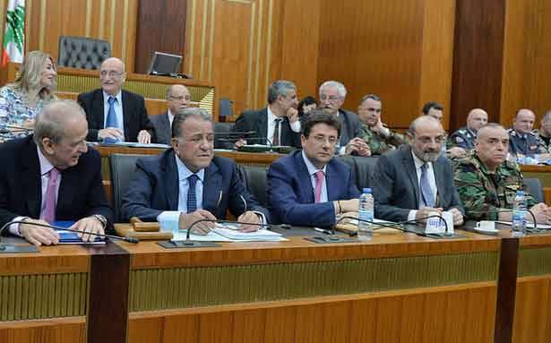 ابرز ما دار في اللجان المشتركة...واجتماع آخر اليوم