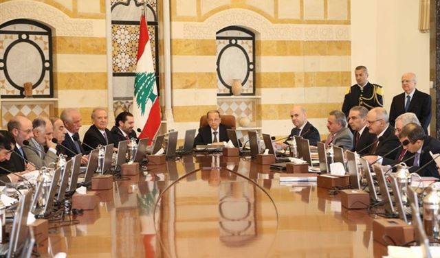 الحكومة تُقدم هدية للمرأة في عيدها