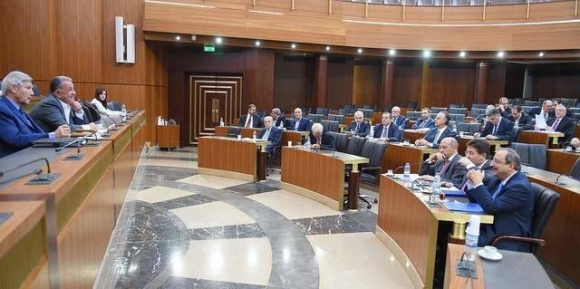 اللجان النيابية تبتُّ بسلسلة العسكريين.. والبحث يستكمل غداً