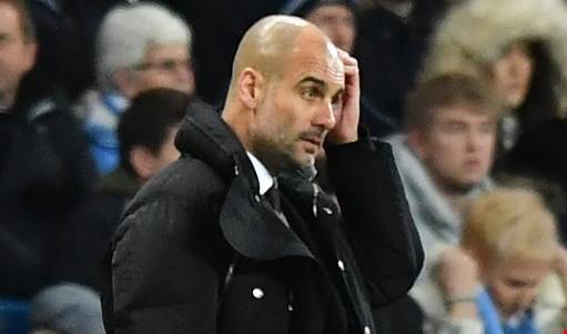 غوارديولا أفضل مدرب وكاين أفضل لاعب