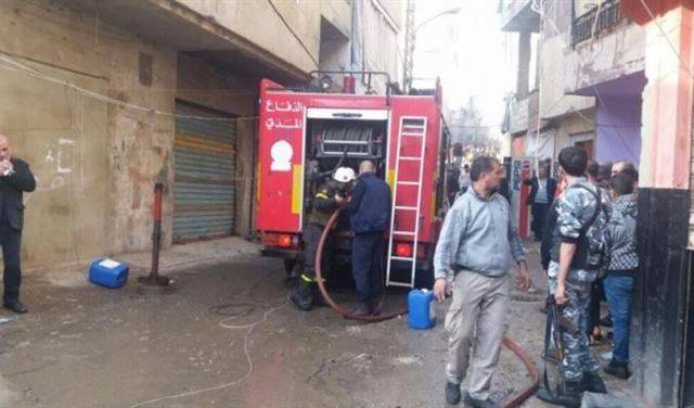 الدفاع المدني: سحب مصابين واطفاء حرائق بمخيم برج البراجنة