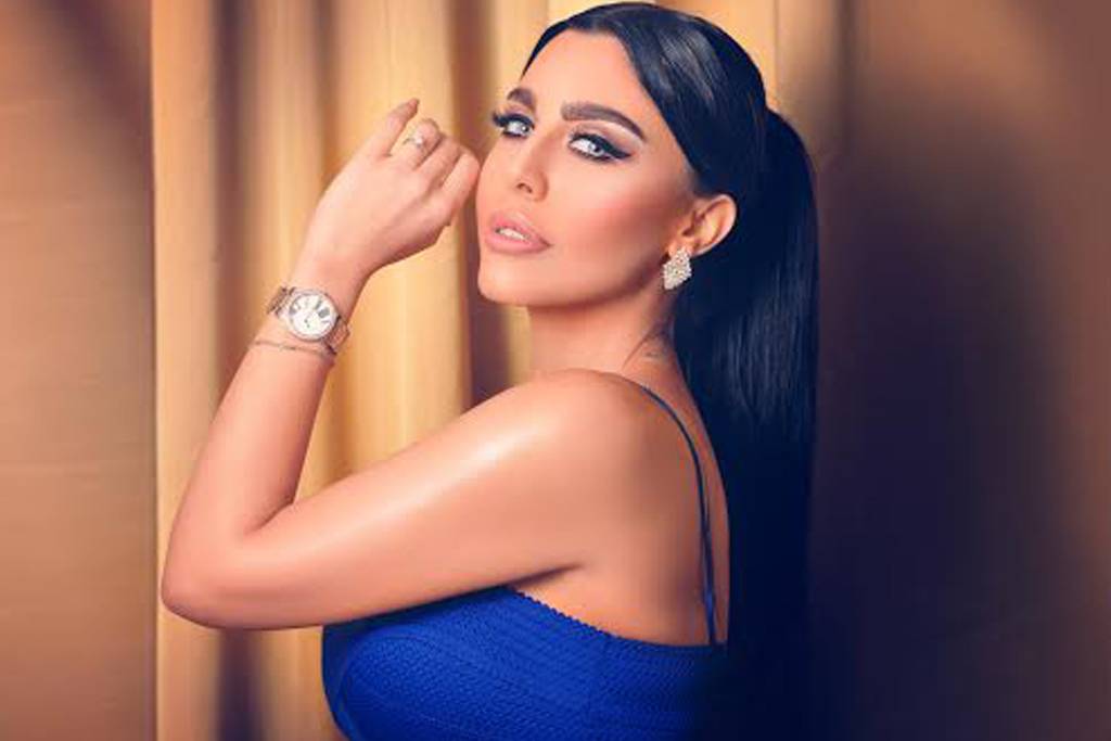 «فيديو» الفنانة ليلى إسكندر: “هذا ما يحدث لي إذا مرّت 3 أيام بدون علاقة حميمة مع زوجي”!