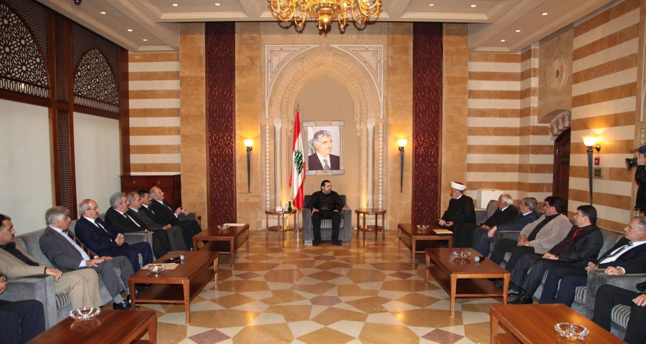 الحريري استقبل وفداً من بلدة الفاكهة ووعده بدراسة مطالب البلدة
