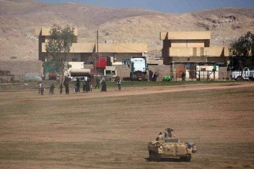 العثور على مقبرة جماعية تضم رفات مئات المعتقلين في سجن بادوش قرب الموصل