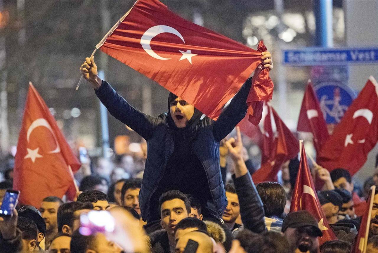 تركيا تعتبر اعلان الاتحاد الاوروبي حول ازمتها مع هولندا 