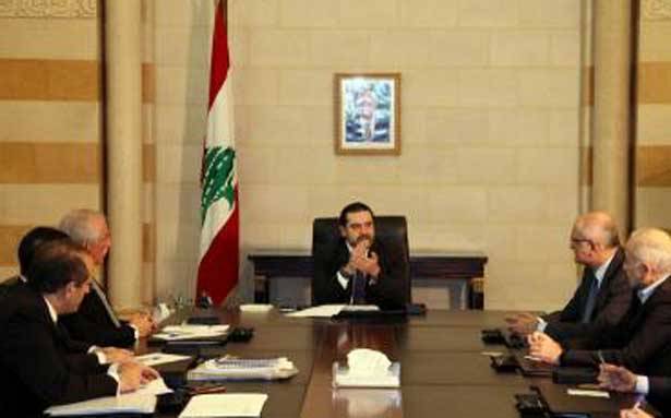 تلقى من القصّار دعوة لرعاية مُؤتمر «طريق الحرير»
الحريري ناقش الأوضاع الإقتصاديّة
وسبل حماية القطاعات الزراعيّة والصناعيّة