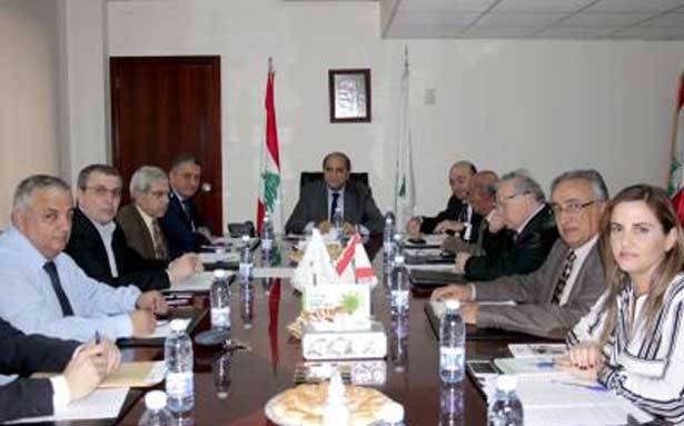 الخطيب حذر من «الصيد العشوائي»
