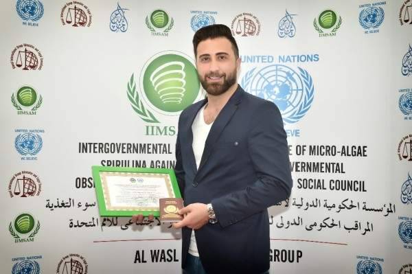 بالصورة: عبد الكريم حمدان سفيرآ للنوايا الحسنة رسمياً