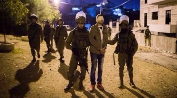 الاحتلال الإسرائيلي يعتقل 15 فلسطينياً بالضفة الغربية