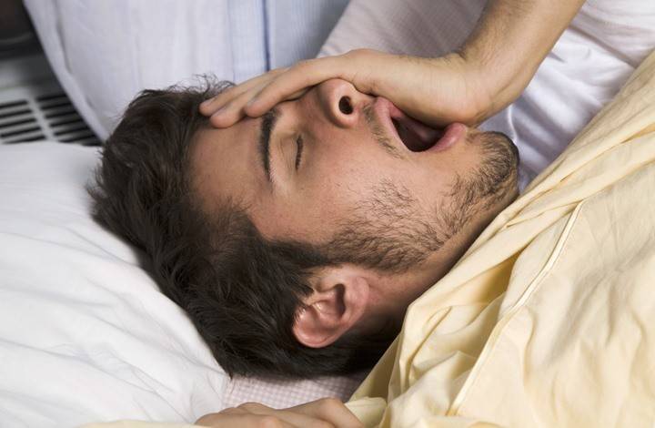 النوم الطويل في عطلة نهاية الأسبوع.. خطرٌ كبير!
