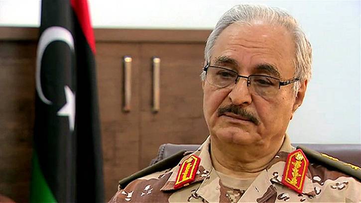 ليبيا: حفتر يسعى للسيطرة على قاعدة الجفرة بعد استعادة الهلال النفطي
