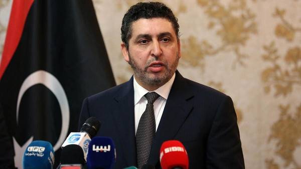 إصابة رئيس حكومة الإنقاذ خليفة الغويل