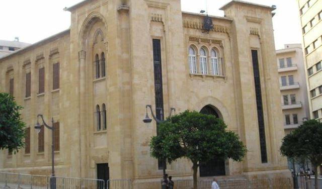 من سيتولى إيجاد المخرَج من أجل التمديد للبرلمان؟