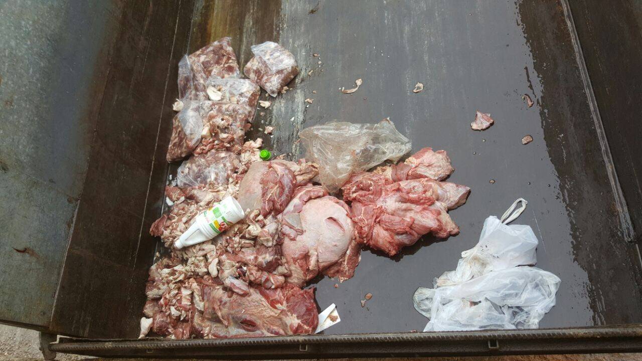ضبط لحوم فاسدة وتلفها
