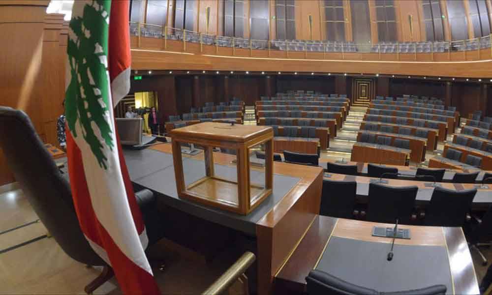 ارسلان يرفضه... وفنيانوس ينعيه... والجميل يستبدله بالنسبية
اعتراض «شيعي» و«قومي».. و«المستقبل» يتأرجح.. و«القوات» تتحمس