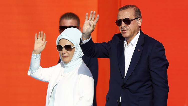 أردوغان: أوروبا أشعلت حربا بين الصليب والهلال