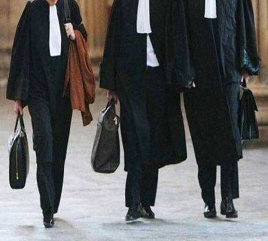 نقابتا محامي بيروت وطرابلس: الإمتناع عن حضور الجلسات الجمعة والسبت