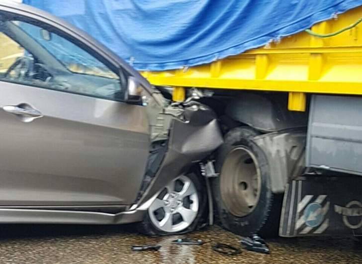 سقوط جريحين جراء حادث سير على طريق كفروى دير الزهراني