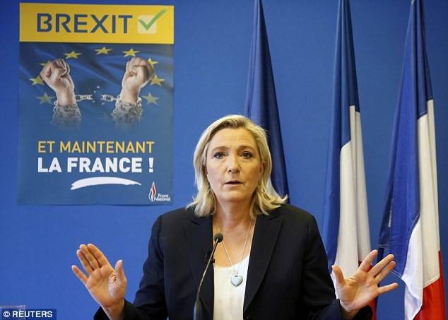 Frexit.. أولى قرارات لوبان بحال وصولها للإليزيه!