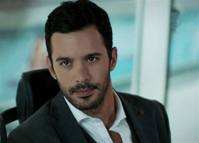 فضيحة في كواليس مسلسل "حب للإيجار" بطلها "باريش"!