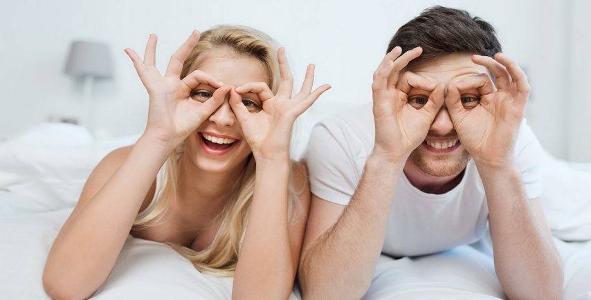 5 عادات غريبة ولكنها شائعة بين الأزواج.. اعرفيها