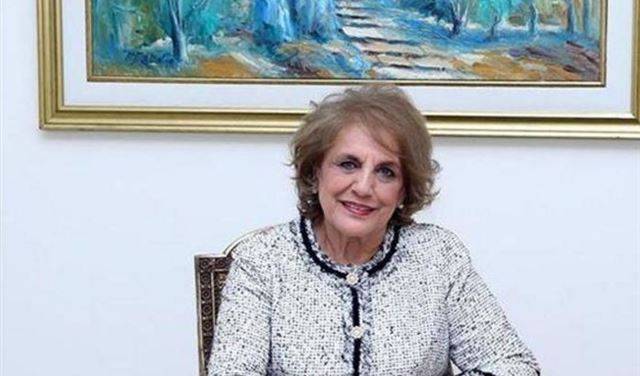 السيدة الأولى: لبنان بحاجة الى سيداته في الحقل الاجتماعي والسياسي
