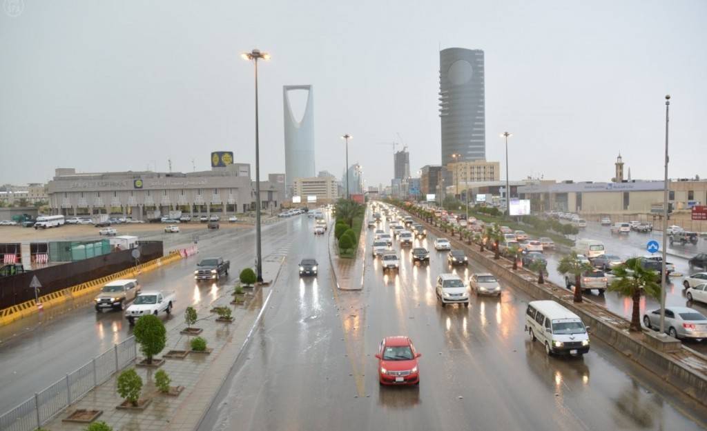 اقتحم مدرسة للإناث بالرياض.. وهذا ما حلّ به!