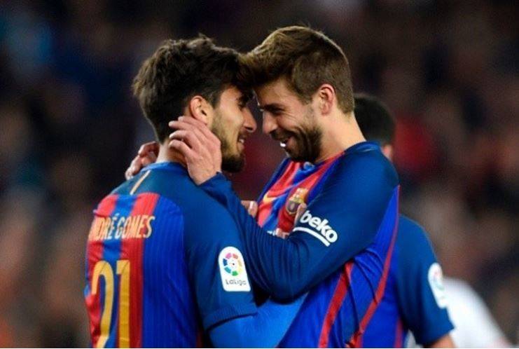 بيكيه يشن هجوماً عنيفاً على بعض من جماهير برشلونة