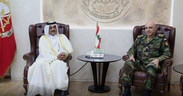 قائد الجيش عرض مع سامي الجميل وصحناوي واحمد الحريري التطورات