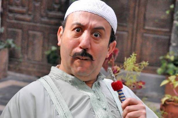 السرطان والموت يضربان 