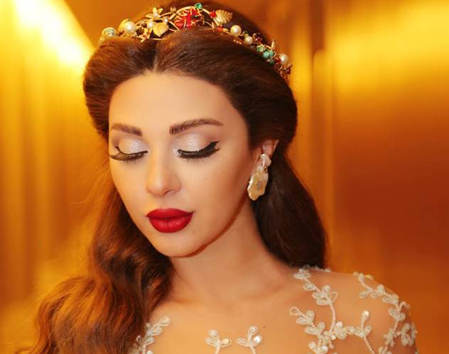 5 حيل عبقريّة تجعل الآيلاينر يدوم لفترة طويلة